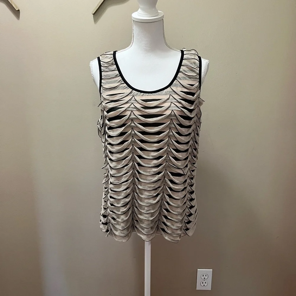 NY Collection Scalloped Sleeveless Top Size XL